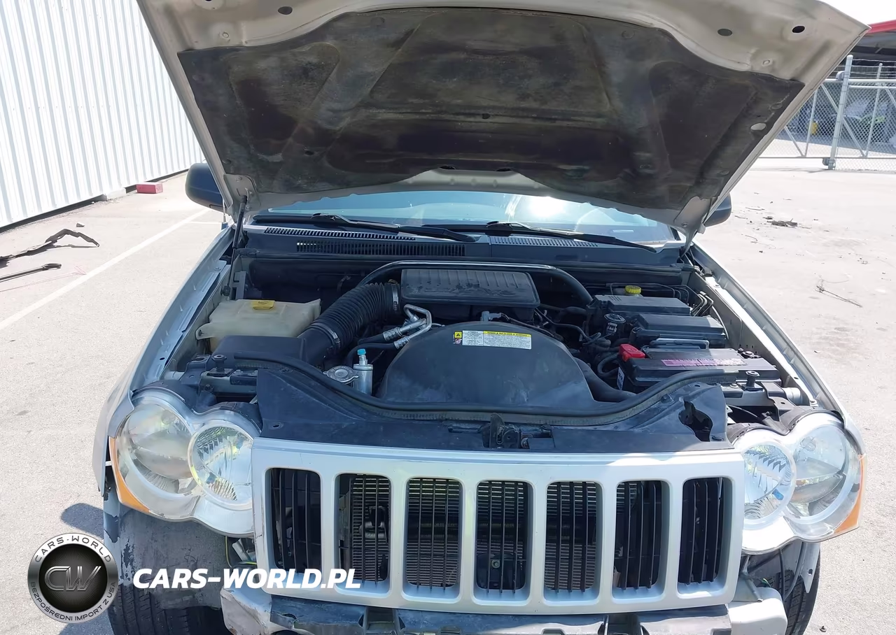 2008 Jeep Grand Cherokee Laredo VIN:1J8GR48K48C190017 - 10