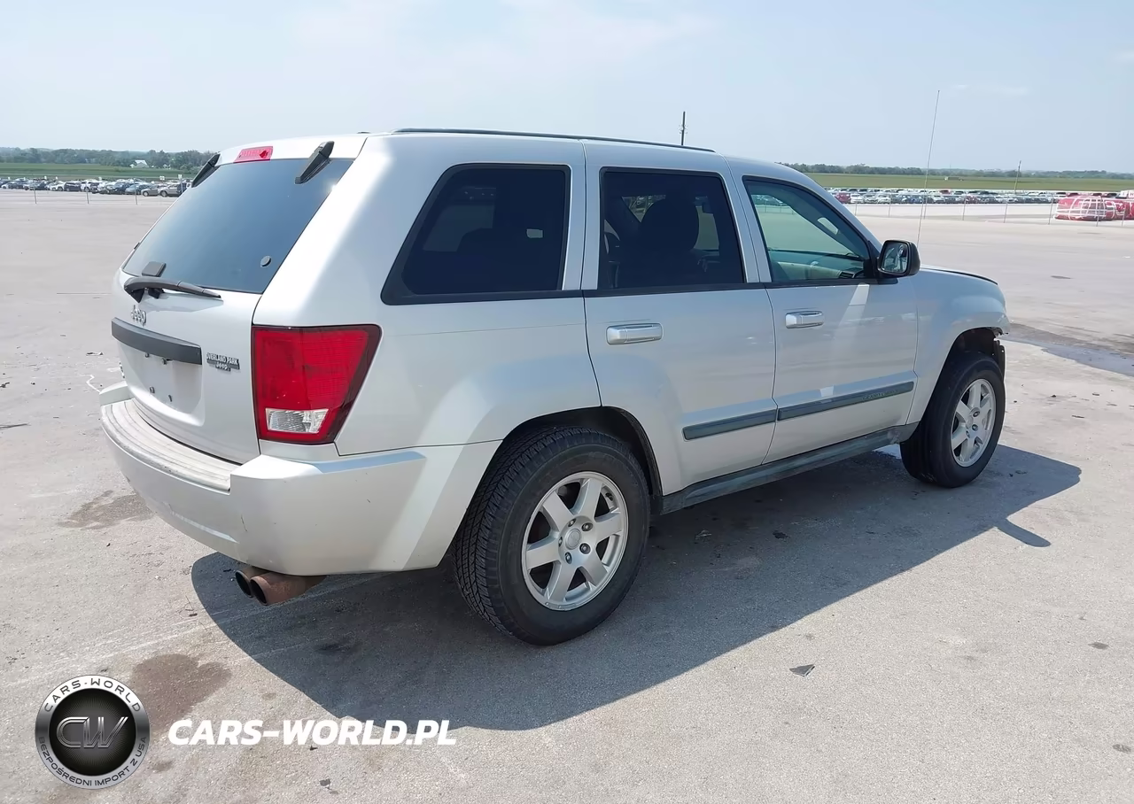 2008 Jeep Grand Cherokee Laredo VIN:1J8GR48K48C190017 - 4