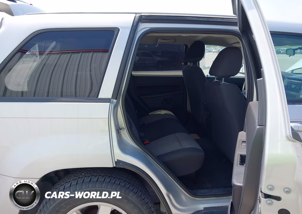 2008 Jeep Grand Cherokee Laredo VIN:1J8GR48K48C190017 - 8
