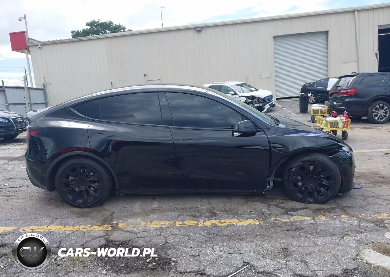 2021 Tesla Model Y Long Range Dual Motor All-Wheel Drive VIN:5YJYGDEE3MF176221 - 11