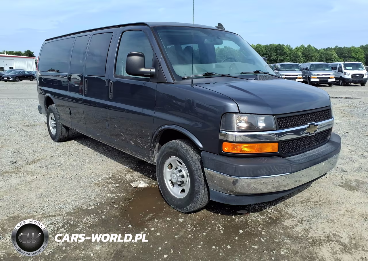 2017 Chevrolet Express 3500 Lt – zdjęcie 1 z 16