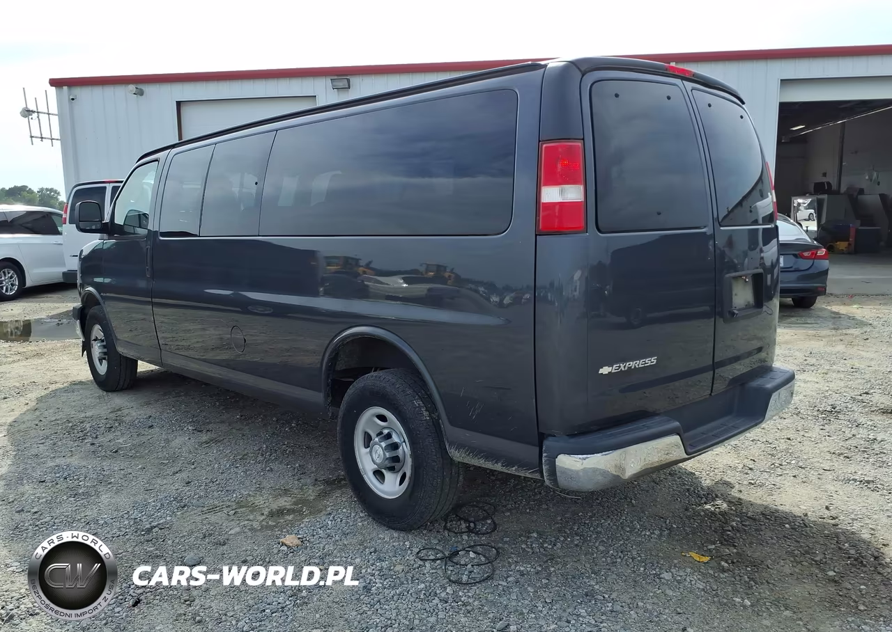 2017 Chevrolet Express 3500 Lt VIN:1GAZGPFG4H1302387 - 3