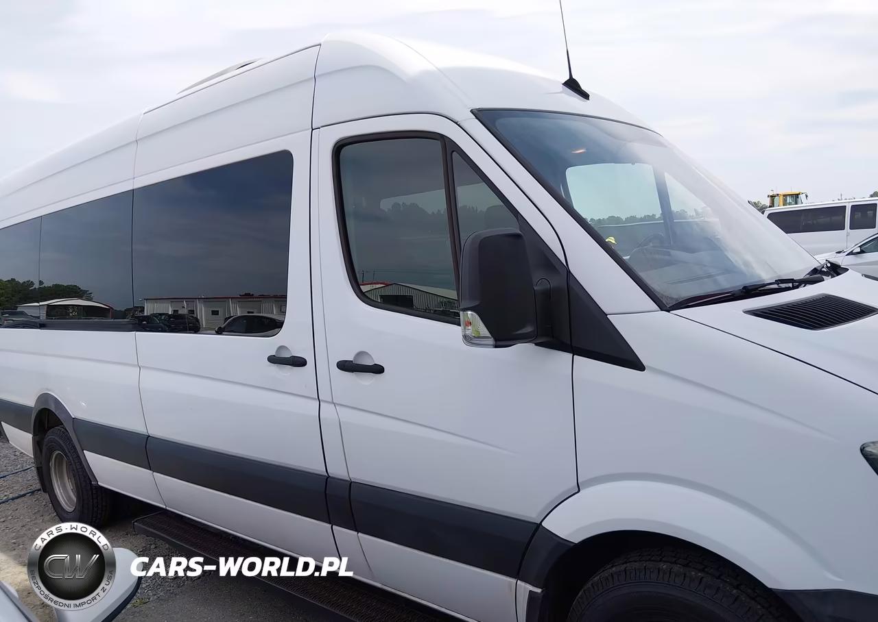2017 Freightliner Sprinter 3500 VIN:WDPPF4CC1HP575066 - 13