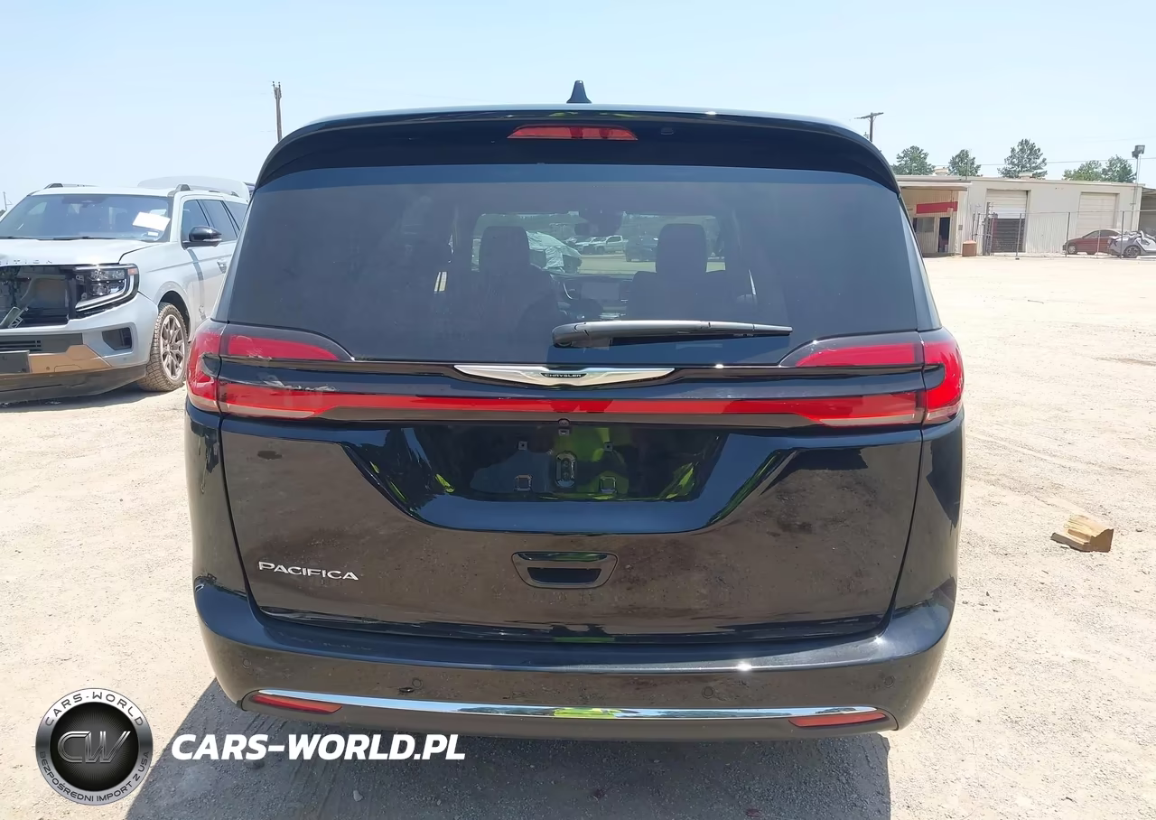 2026 Chrysler Pacifica Select VIN:2C4RC1BG9TR273074 - 17