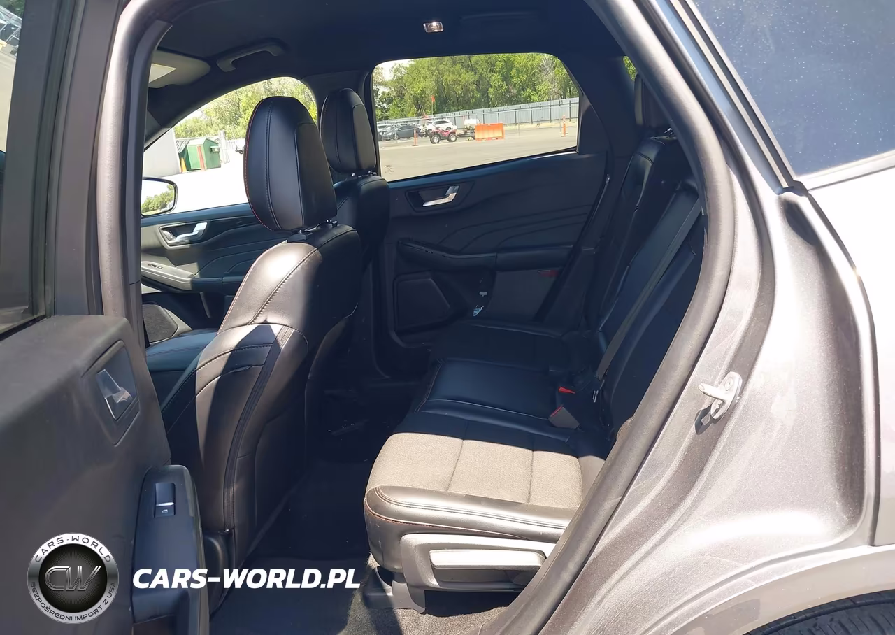 2024 Ford Escape St-Line VIN:1FMCU9MN2RUA53151 - 8