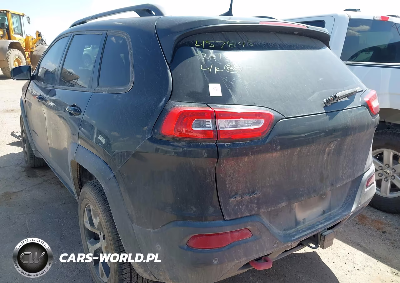 2016 Jeep Cherokee Trailhawk VIN:1C4PJMBS2GW368785 - 3
