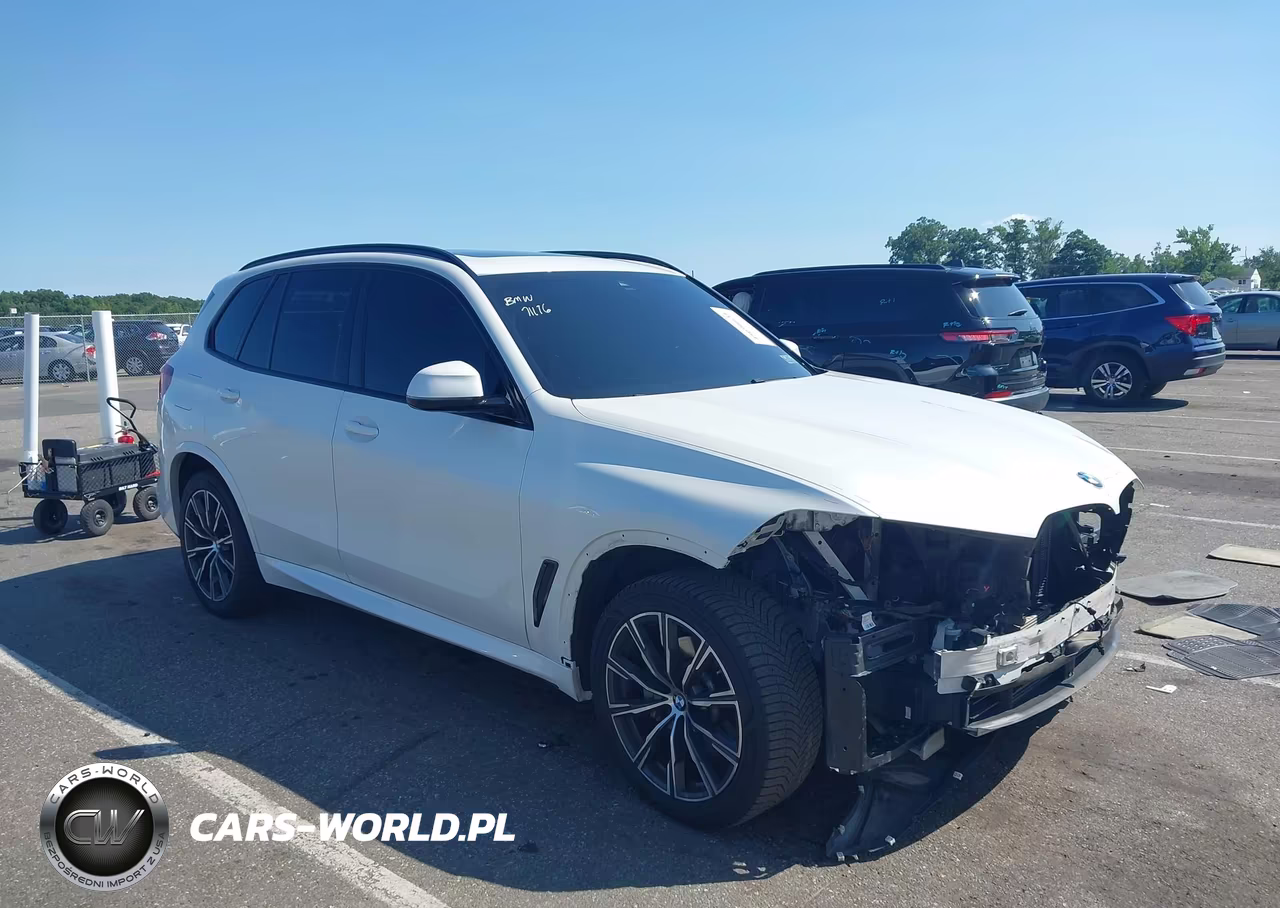 2022 BMW X5 xDrive40I – zdjęcie 1 z 16