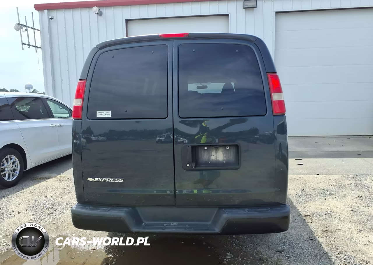 2017 Chevrolet Express 3500 Ls VIN:1GAZGNFG8H1293651 - 16