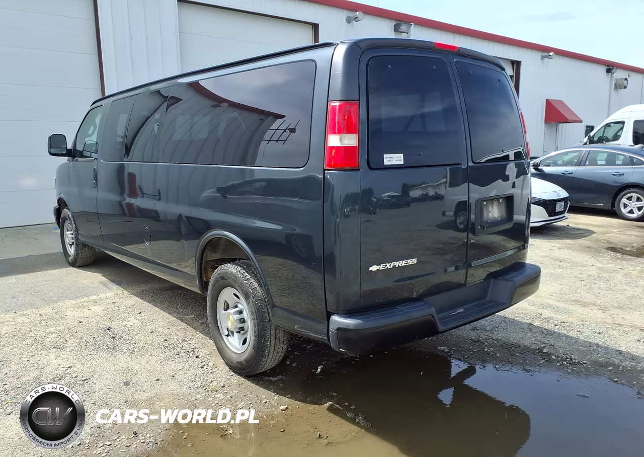 2017 Chevrolet Express 3500 Ls VIN:1GAZGNFG8H1293651 - 3