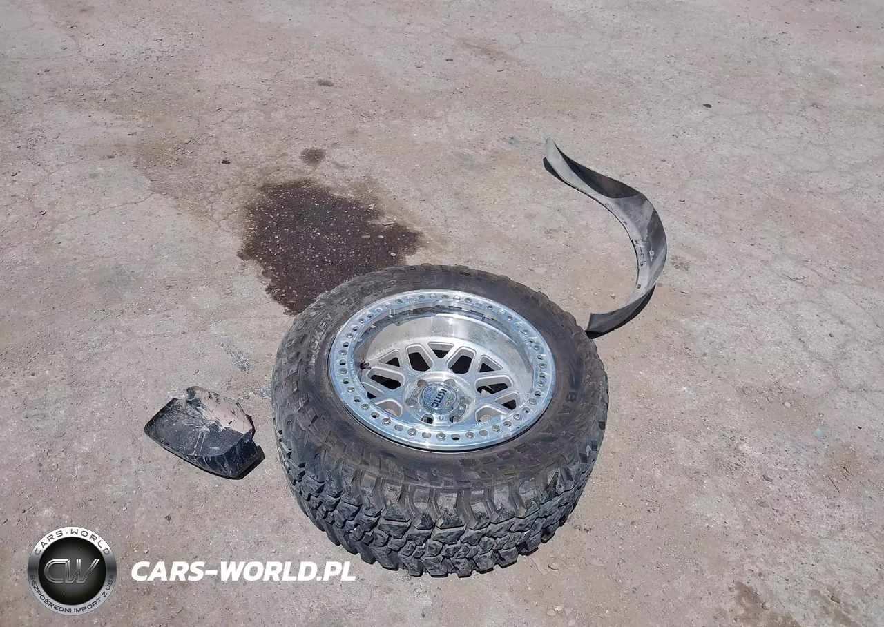 2022 Ford Bronco Big Bend VIN:1FMDE5CPXNLB83630 - 12