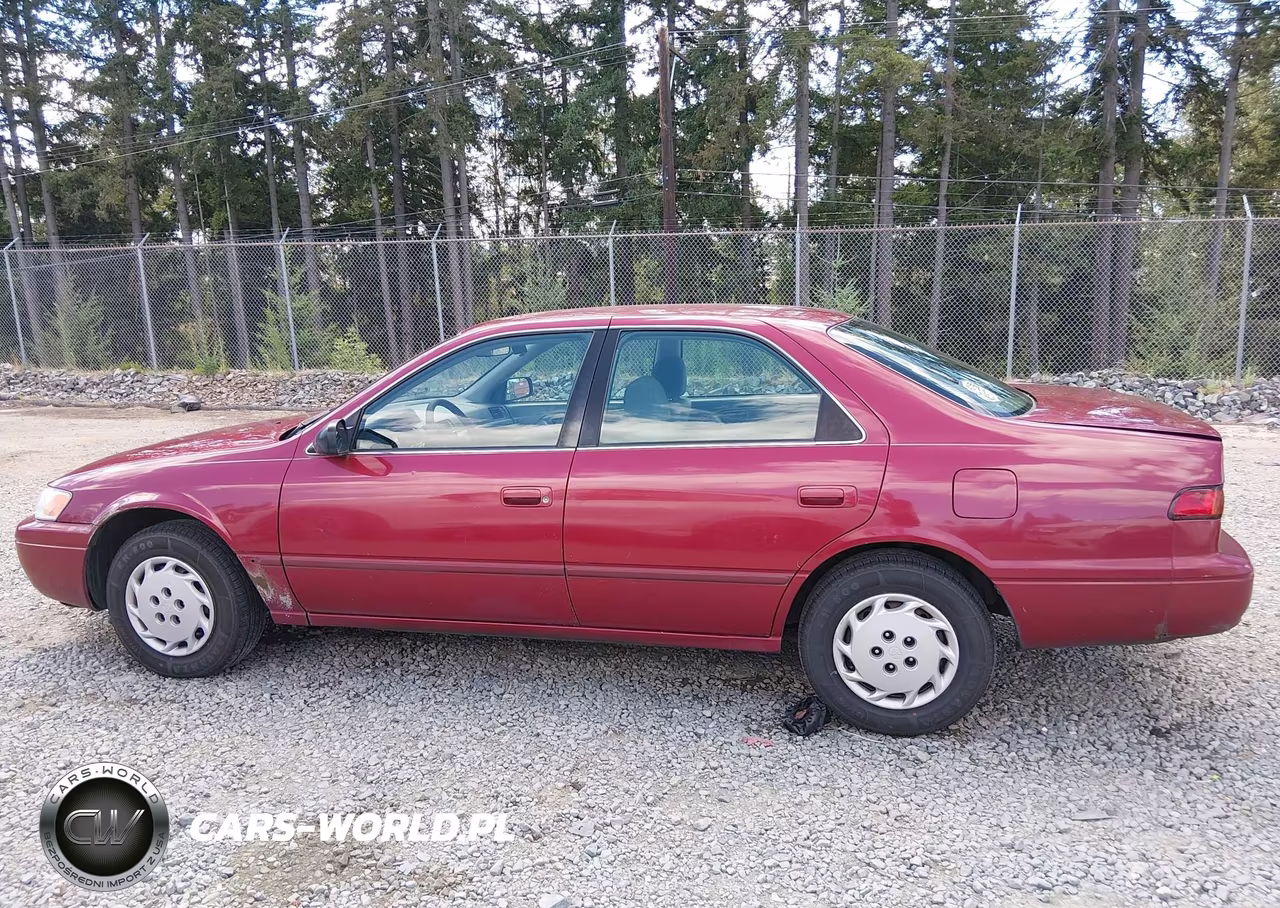 1997 Toyota Camry Le VIN:JT2BG22KXV0057675 - 14