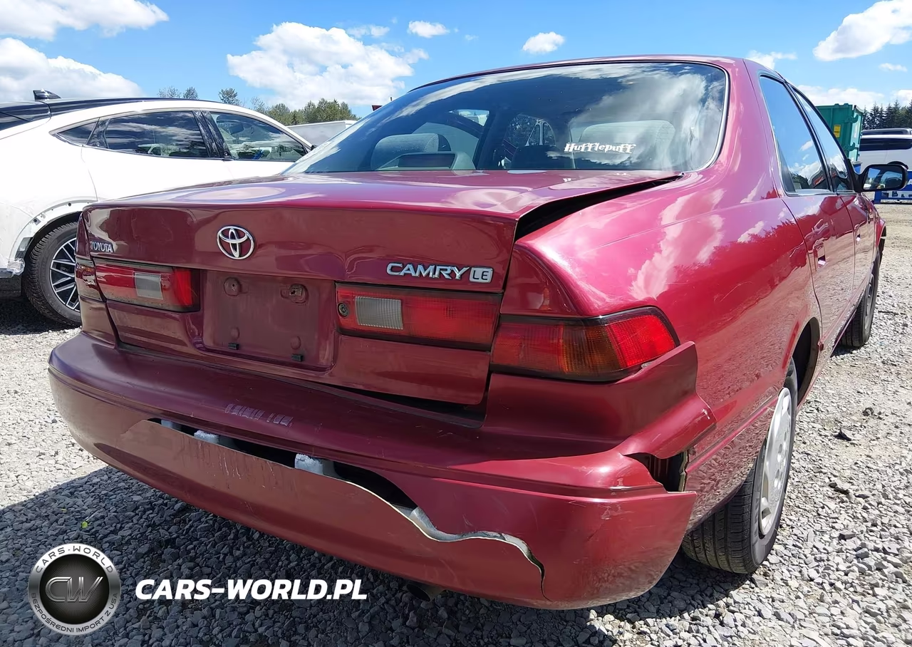 1997 Toyota Camry Le VIN:JT2BG22KXV0057675 - 6