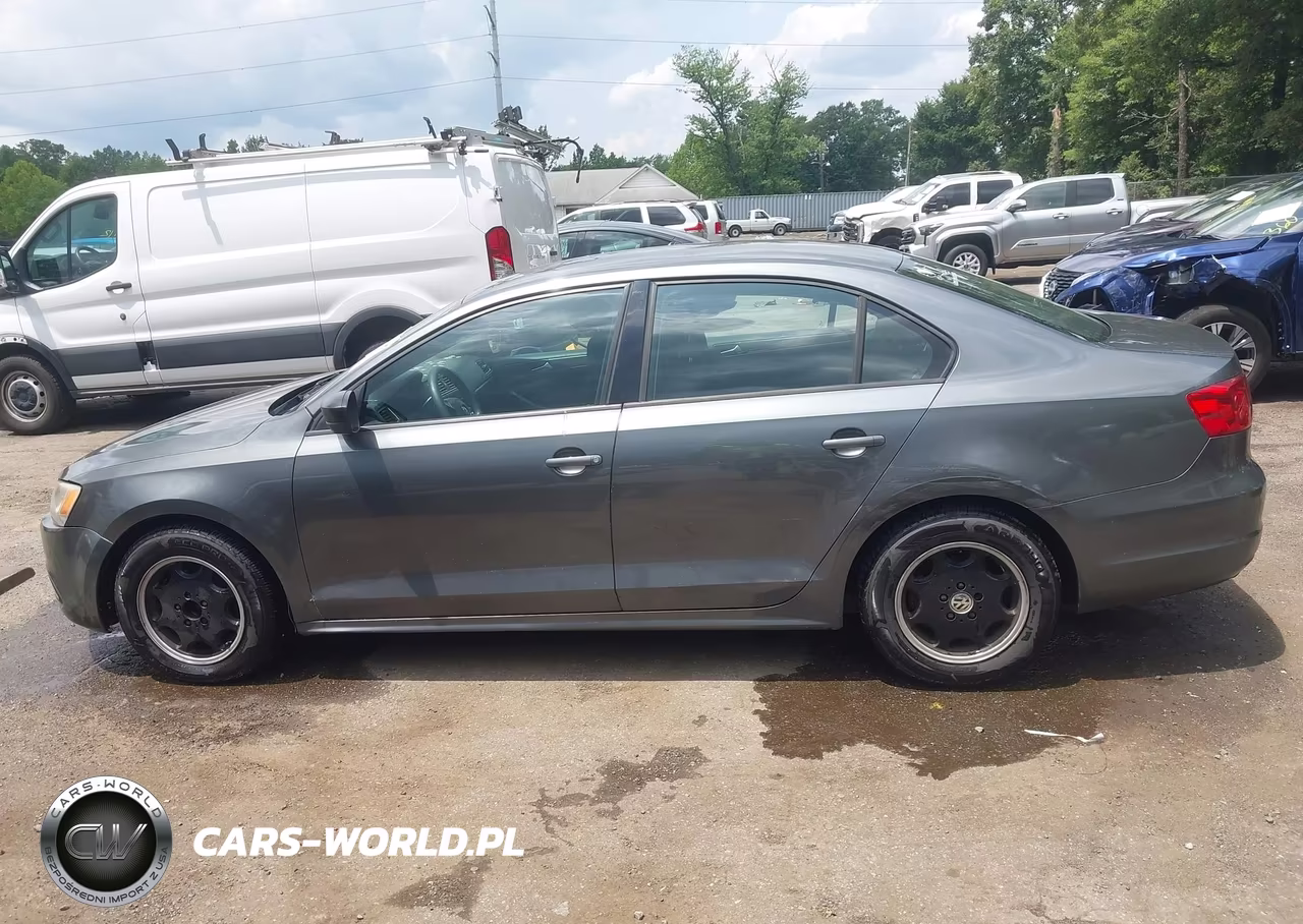 2014 Volkswagen Jetta 2.0L S VIN:3VW2K7AJ8EM290573 - 14