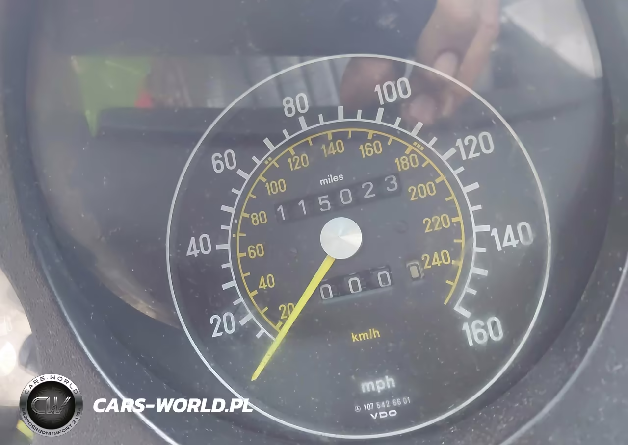 1985 Mercedes-Benz 380 Sl VIN:WDBBA45C6FA034302 - 15