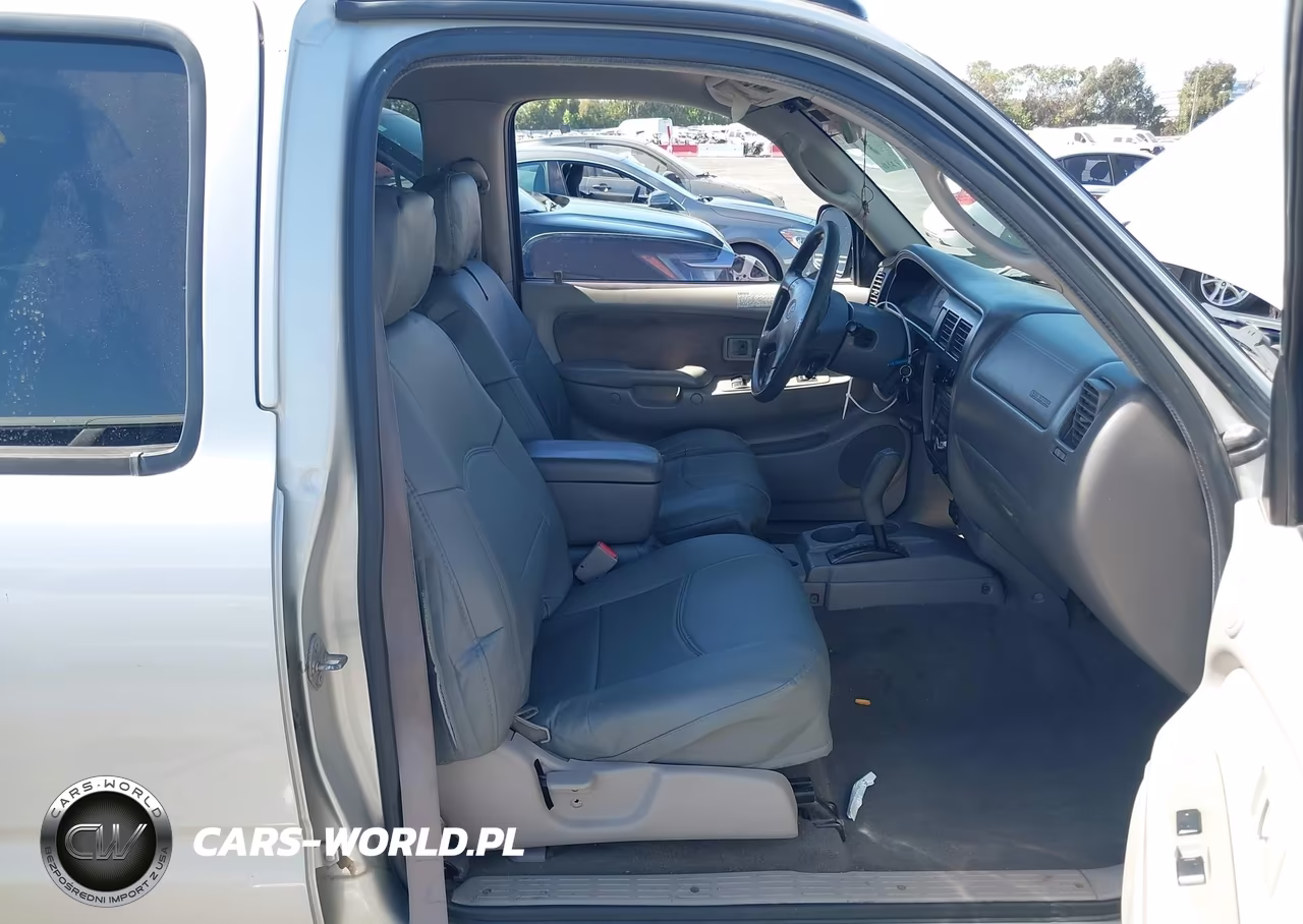 2003 Toyota Tacoma Prerunner V6 VIN:5TEGN92N83Z165814 - 5
