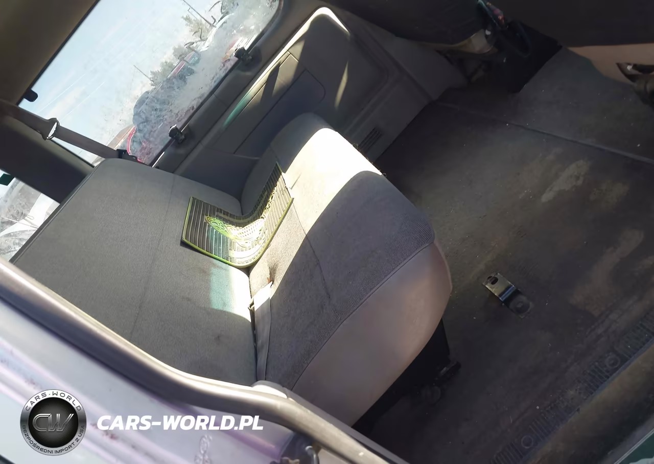 1998 Ford Club Wagon Xl-Xlt VIN:1FMRE1160WHB77364 - 8