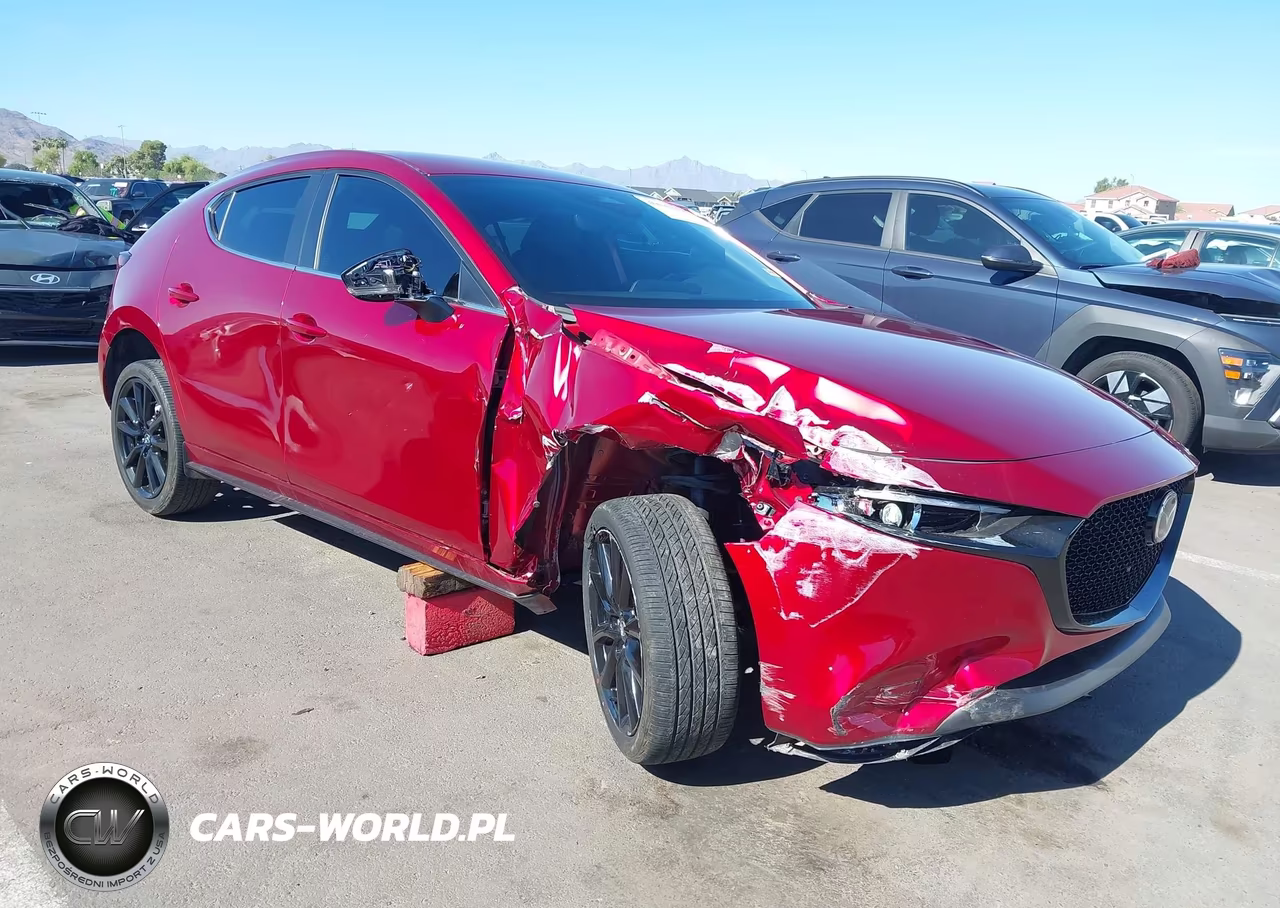2024 Mazda Mazda3 – zdjęcie 1 z 16