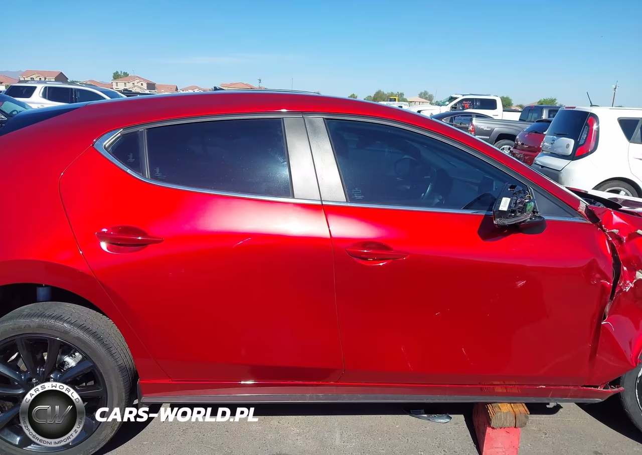 2024 Mazda Mazda3 VIN:JM1BPAKM7R1710661 - 13