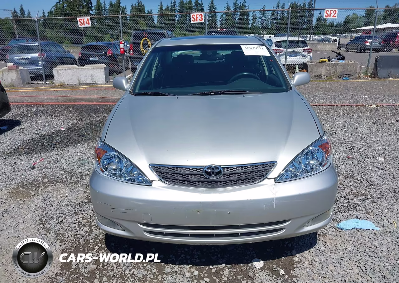 2002 Toyota Camry Se VIN:JTDBE32K020069946 - 13