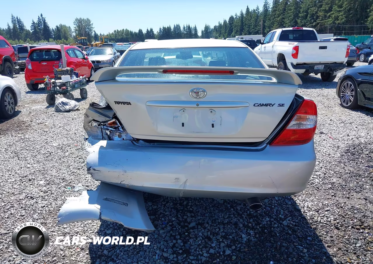 2002 Toyota Camry Se VIN:JTDBE32K020069946 - 17