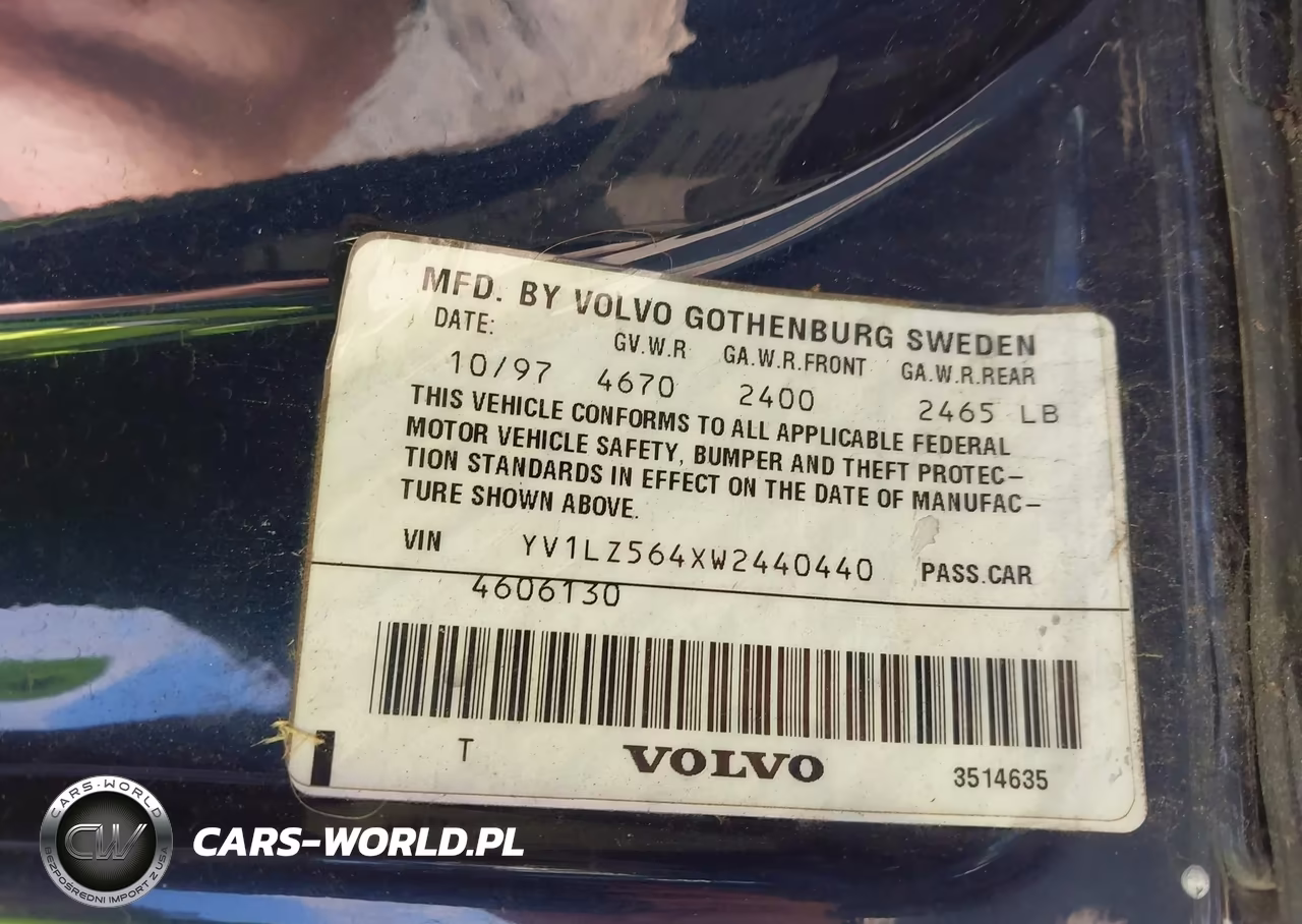 1998 Volvo V70 Awd VIN:YV1LZ564XW2440440 - 9