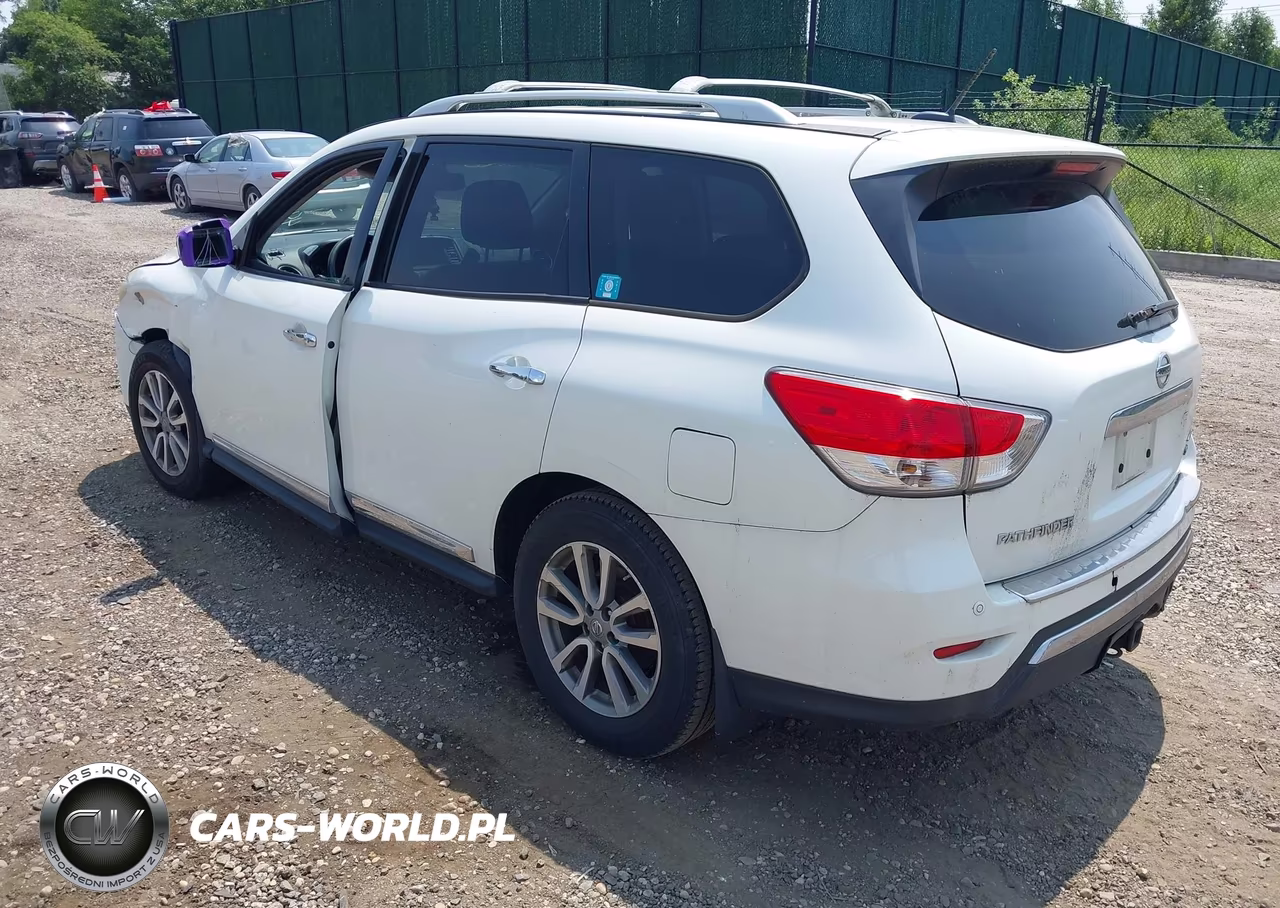 2015 Nissan Pathfinder Sl VIN:5N1AR2MM9FC616317 - 3