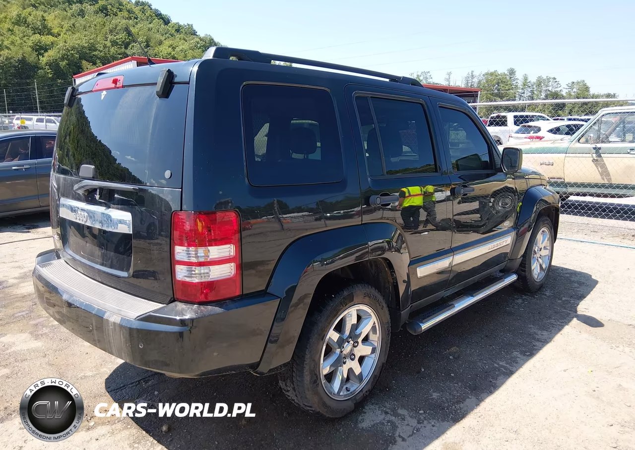 2012 Jeep Liberty Sport VIN:1C4PJMAK0CW184604 - 4