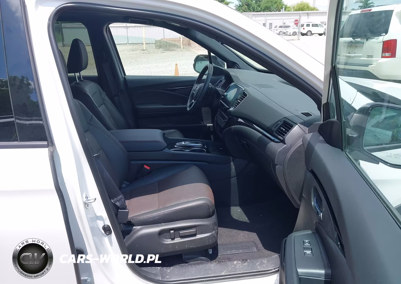 2026 Honda Ridgeline Black Edition VIN:5FPYK3F88TB014513 - 5
