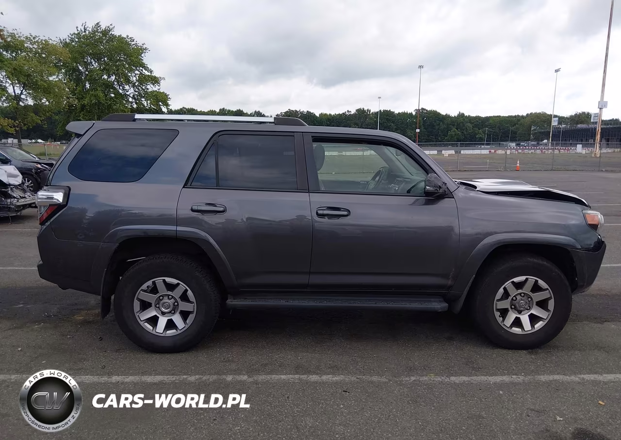 2014 Toyota 4Runner Trail Premium VIN:JTEBU5JR2E5176402 - 13