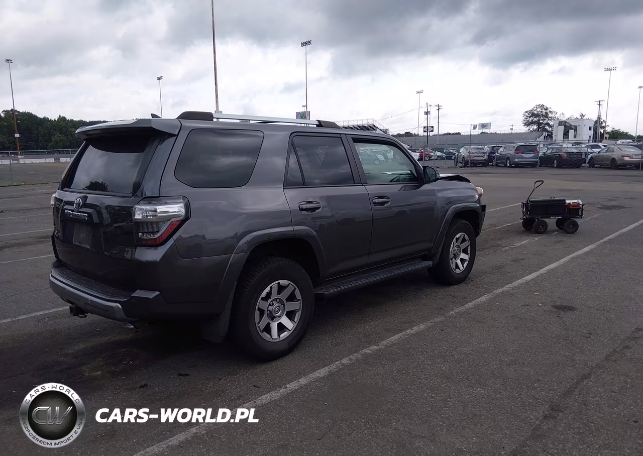 2014 Toyota 4Runner Trail Premium VIN:JTEBU5JR2E5176402 - 4