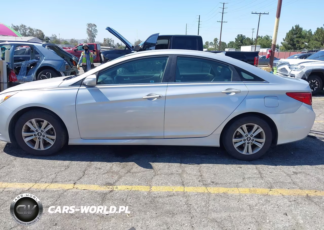2014 Hyundai Sonata Gls VIN:5NPEB4ACXEH905386 - 15