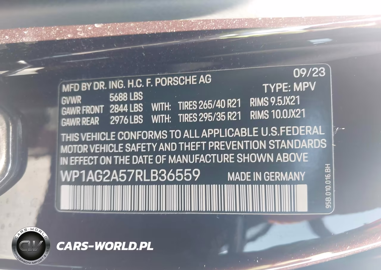 2024 Porsche Macan S VIN:WP1AG2A57RLB36559 - 9