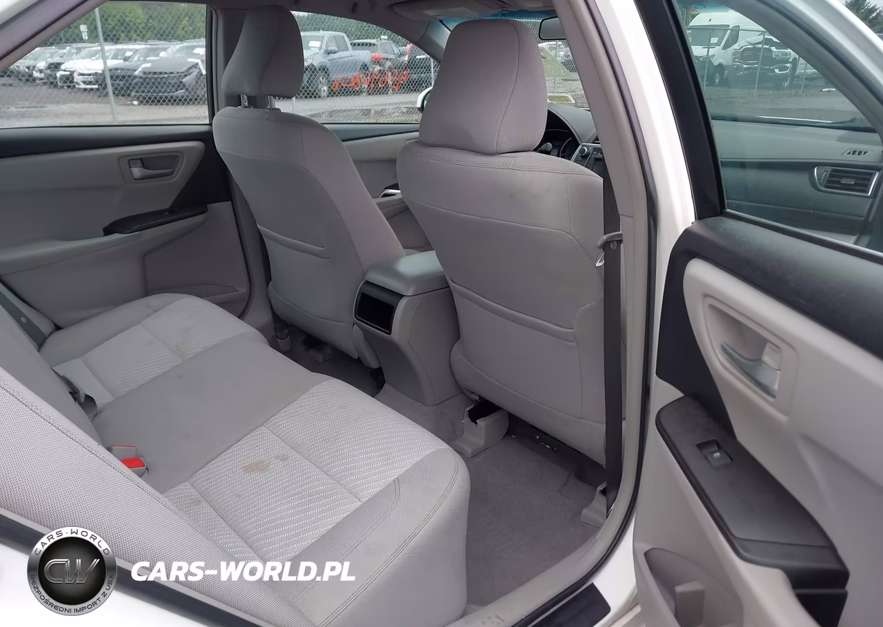 2017 Toyota Camry Le VIN:4T1BF1FK0HU760113 - 8