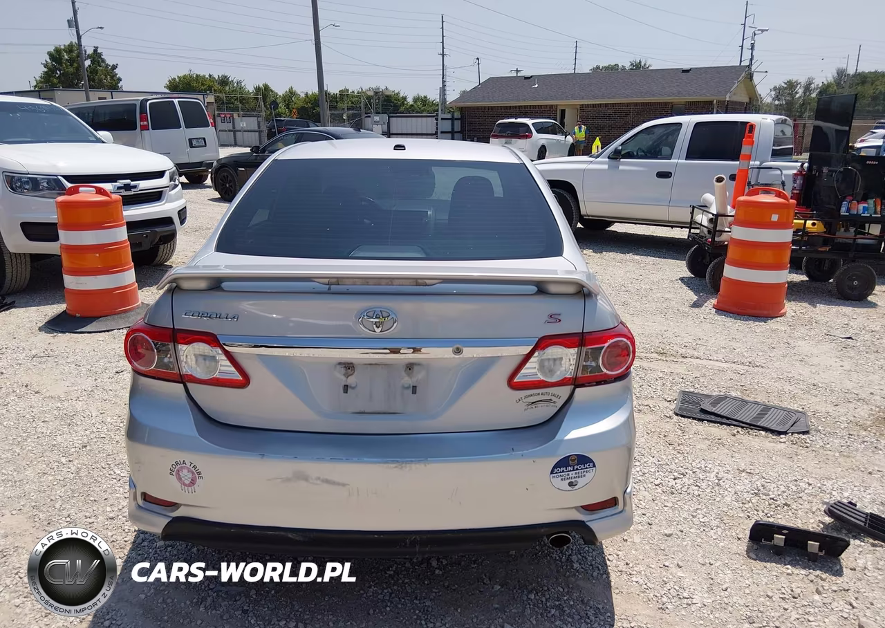 2011 Toyota Corolla S VIN:2T1BU4EE9BC723170 - 16