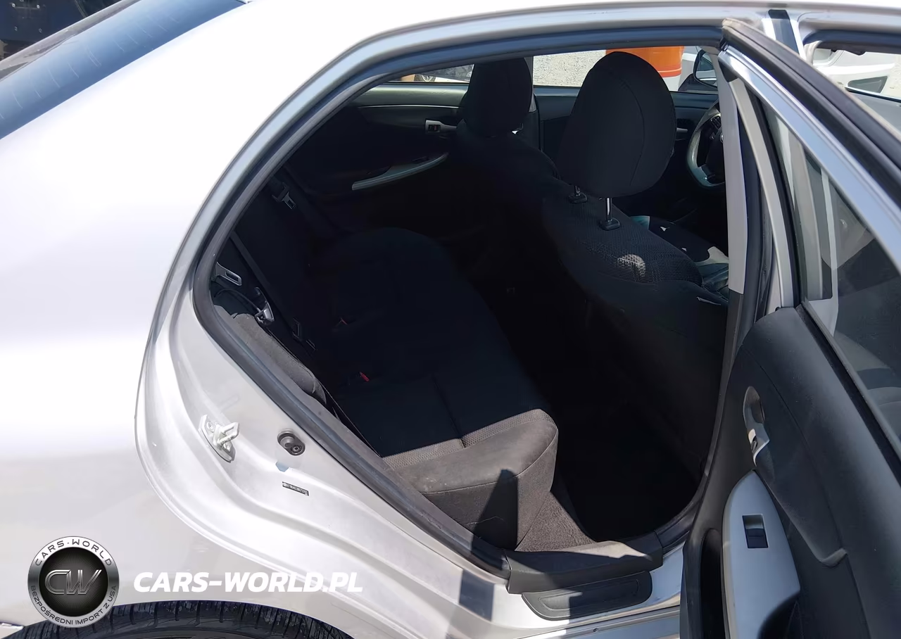 2011 Toyota Corolla S VIN:2T1BU4EE9BC723170 - 8