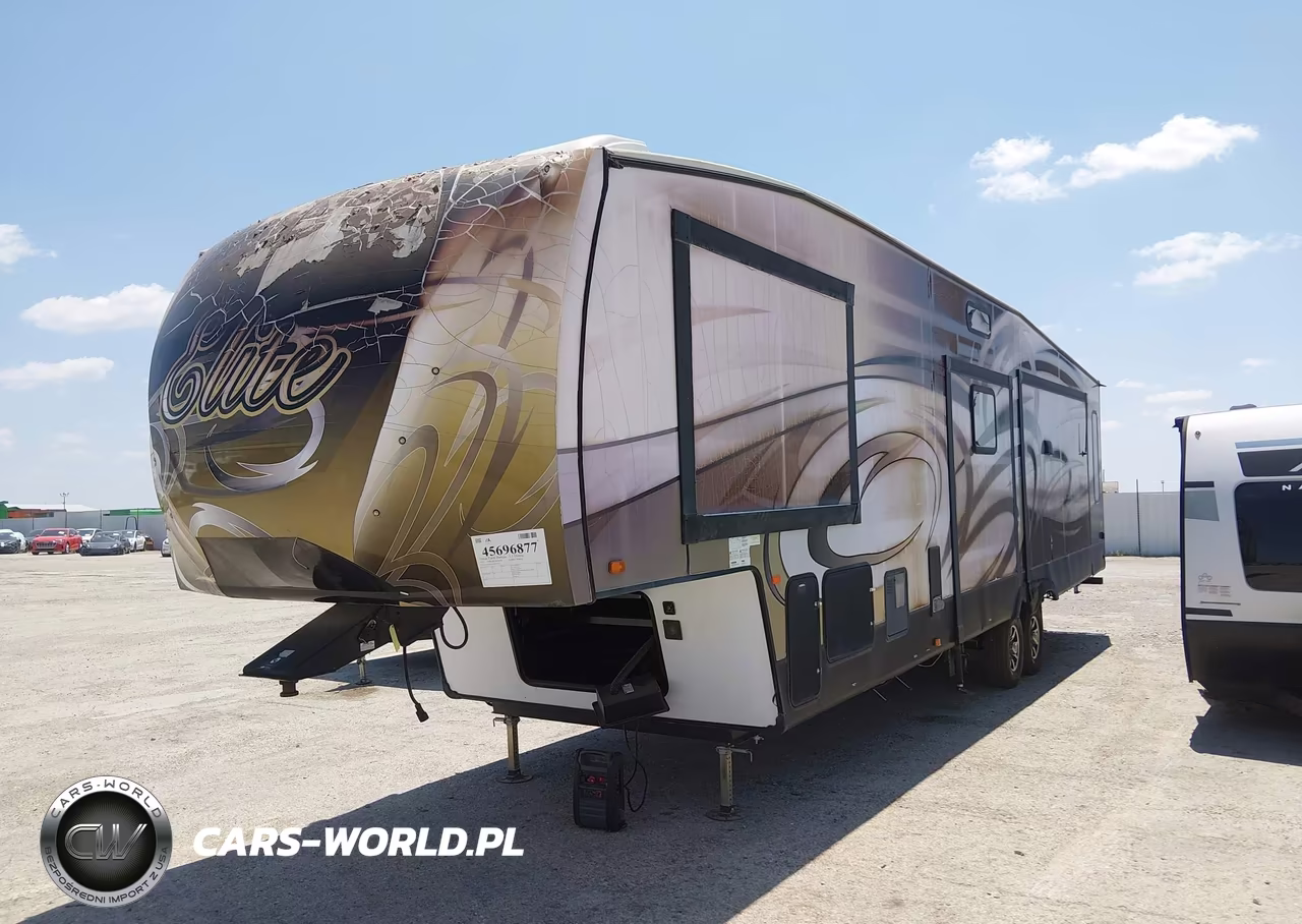2017 Forest River Sa Sabre 36Bhq VIN:4X4FSRM22H3012109 - 2