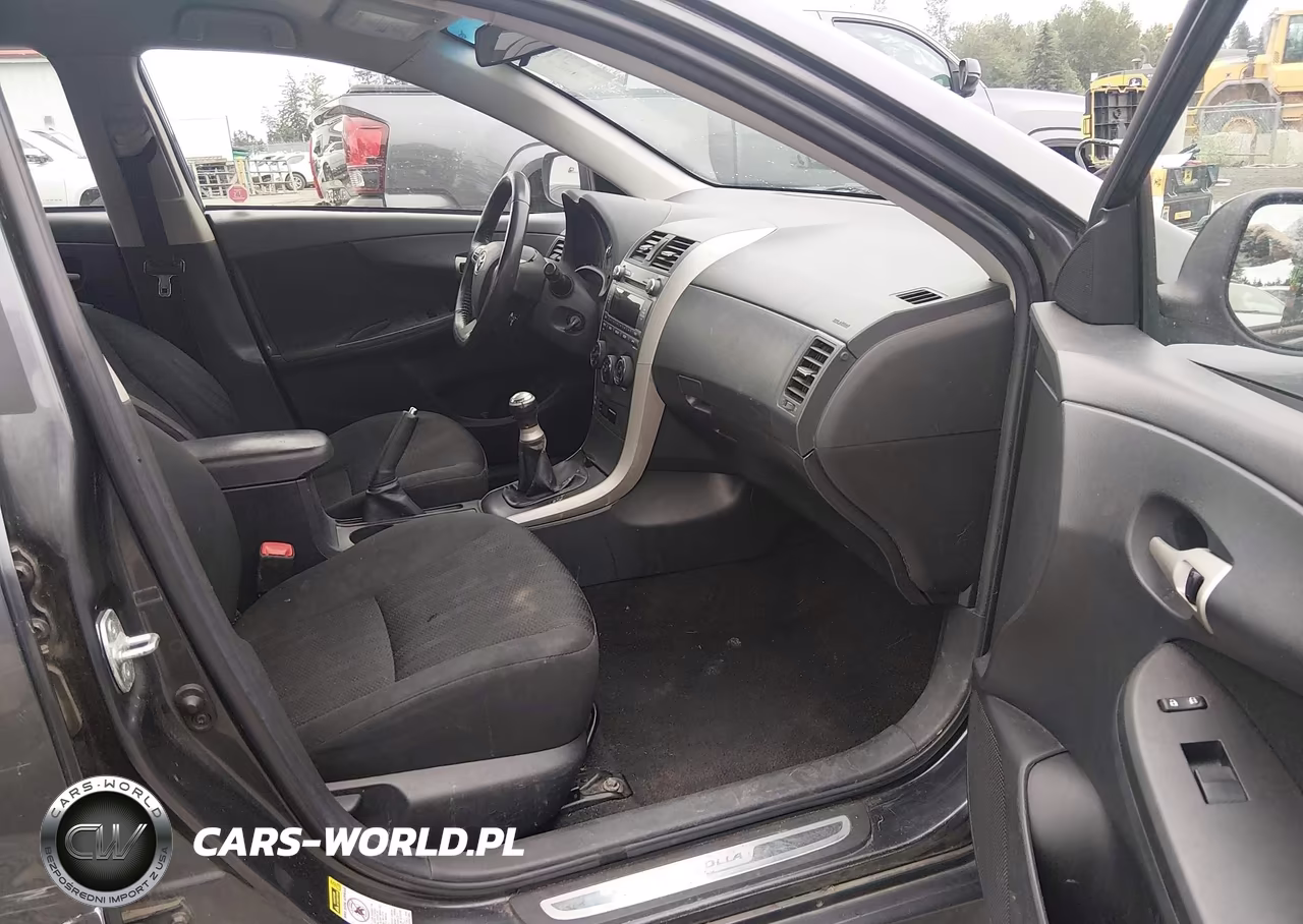 2011 Toyota Corolla S VIN:2T1BU4EE9BC582908 - 17
