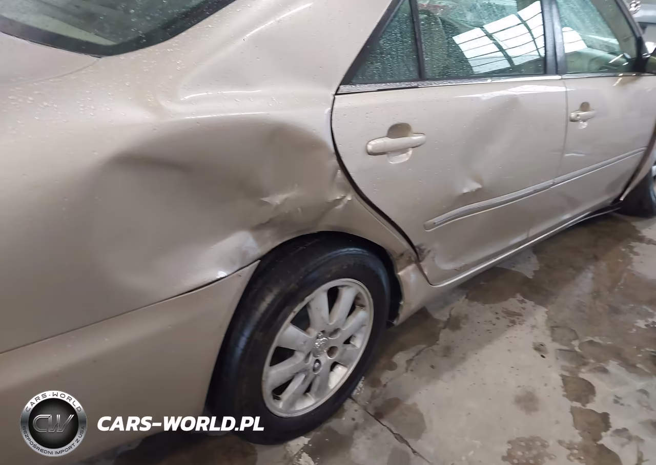 2004 Toyota Camry Xle VIN:4T1BE32K34U801123 - 17