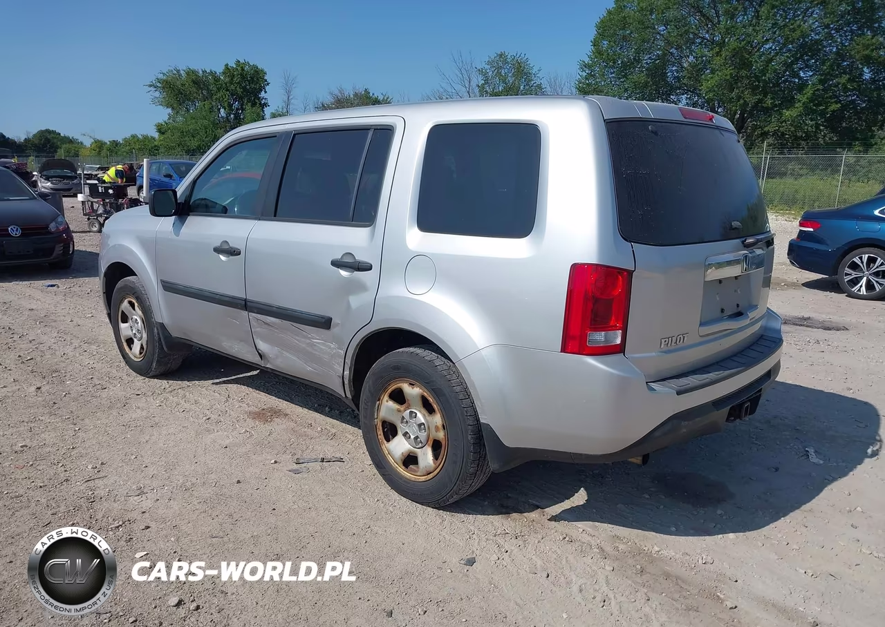 2013 Honda Pilot Lx VIN:5FNYF3H20DB044841 - 3