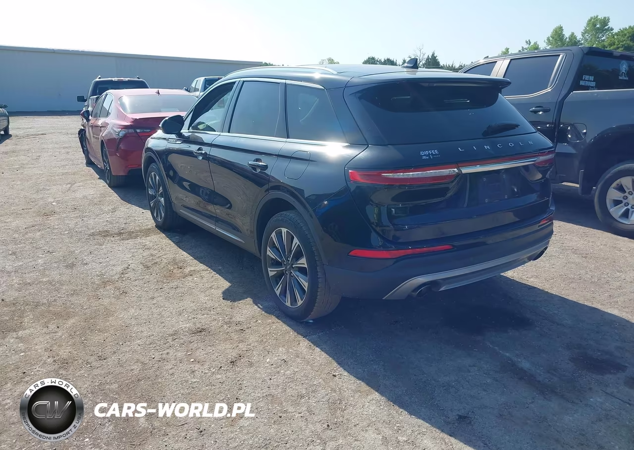 2021 Lincoln Corsair Reserve VIN:5LMCJ2C92MUL05054 - 3