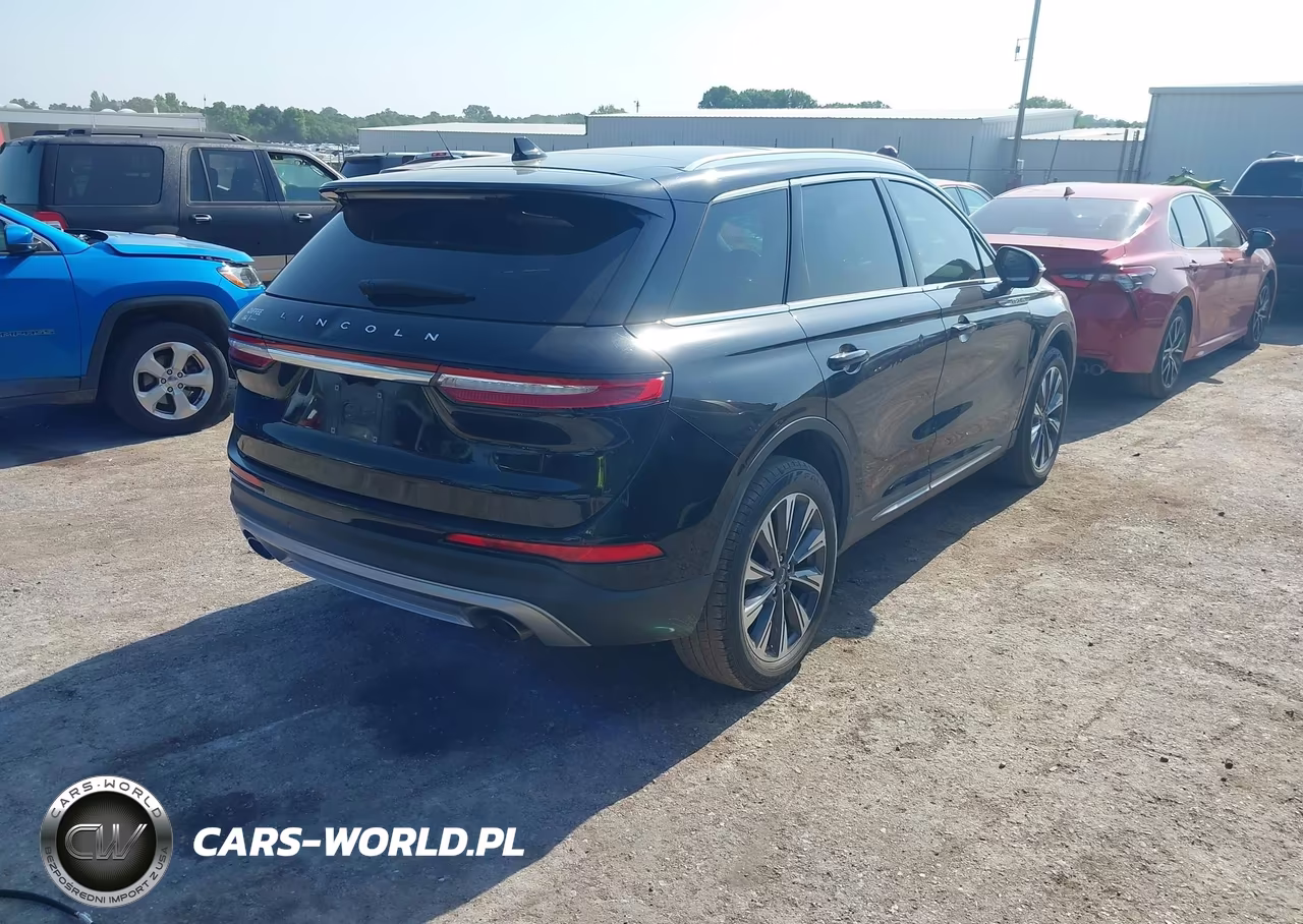 2021 Lincoln Corsair Reserve VIN:5LMCJ2C92MUL05054 - 4