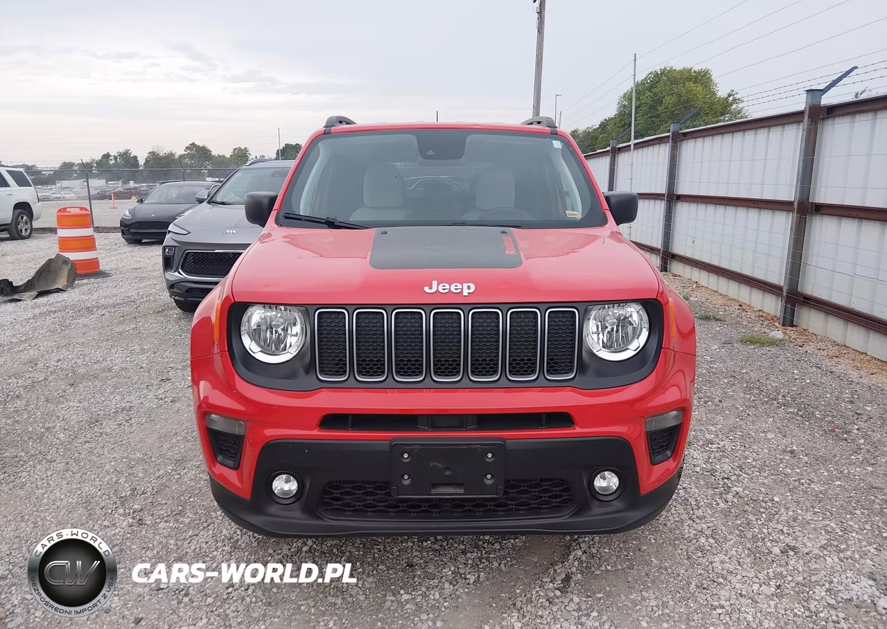 2022 Jeep Renegade Latitude 4X4 VIN:ZACNJDB12NPN48516 - 13