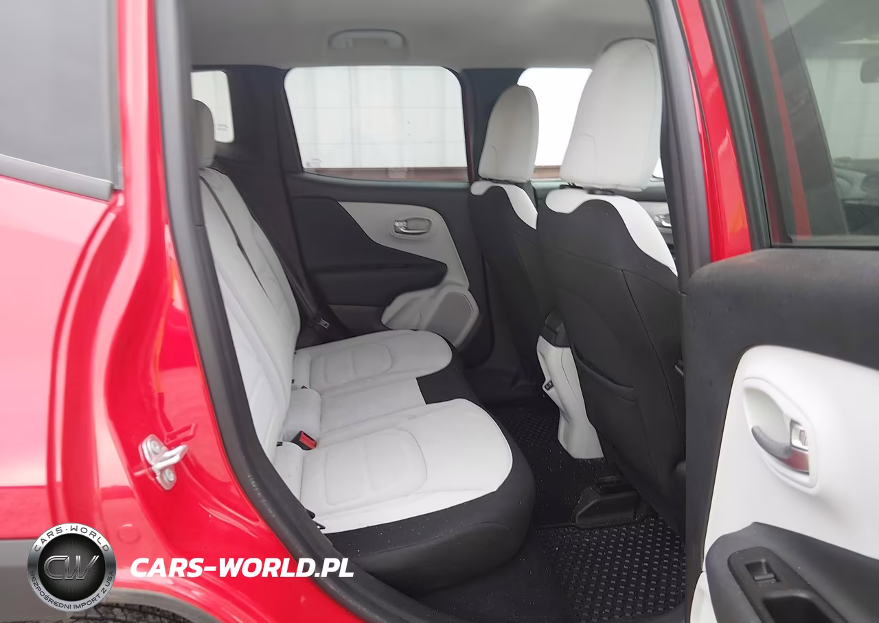 2022 Jeep Renegade Latitude 4X4 VIN:ZACNJDB12NPN48516 - 8