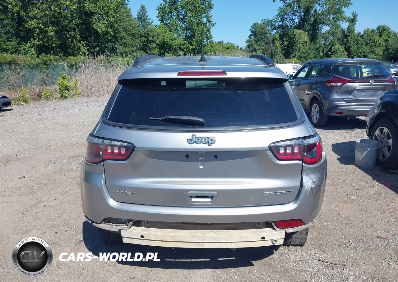 2018 Jeep Compass Sport 4X4 VIN:3C4NJDAB4JT177004 - 15
