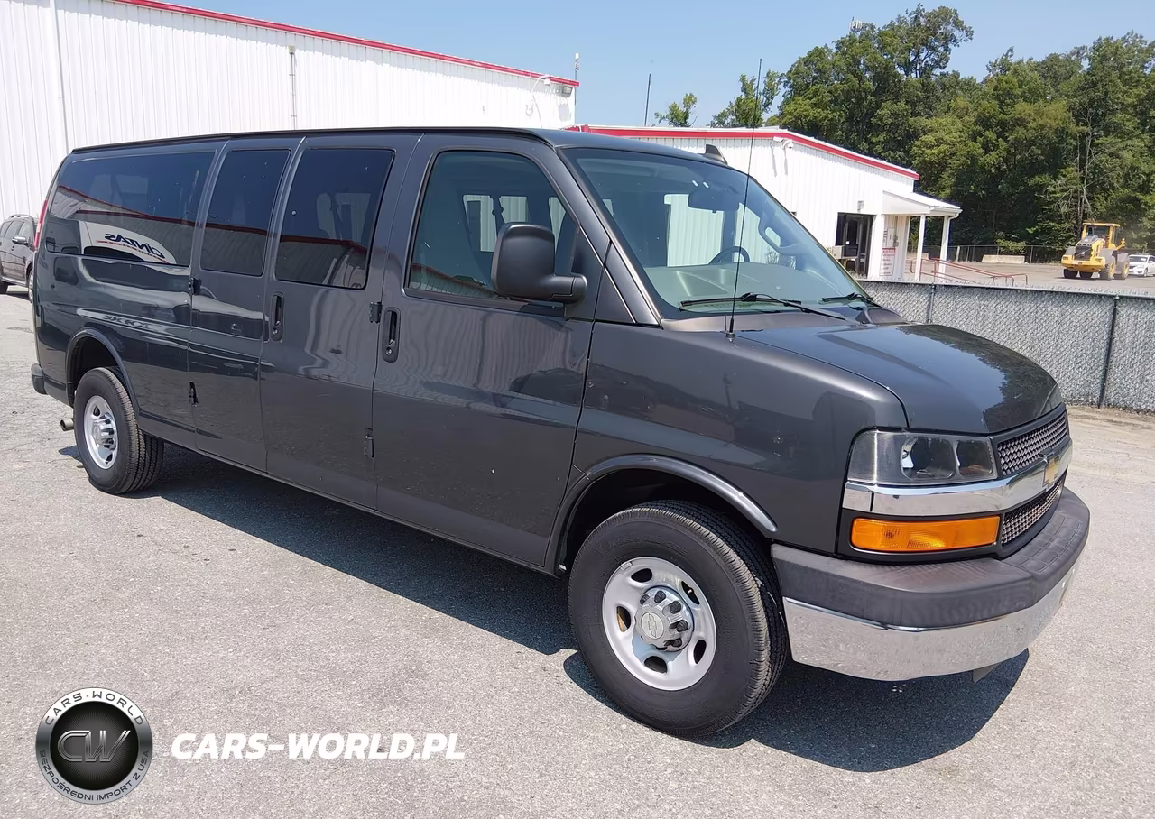 2016 Chevrolet Express 3500 Lt