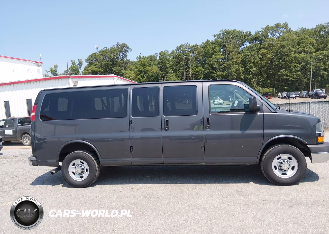 2016 Chevrolet Express 3500 Lt VIN:1GAZGPFF9G1253435 - 13