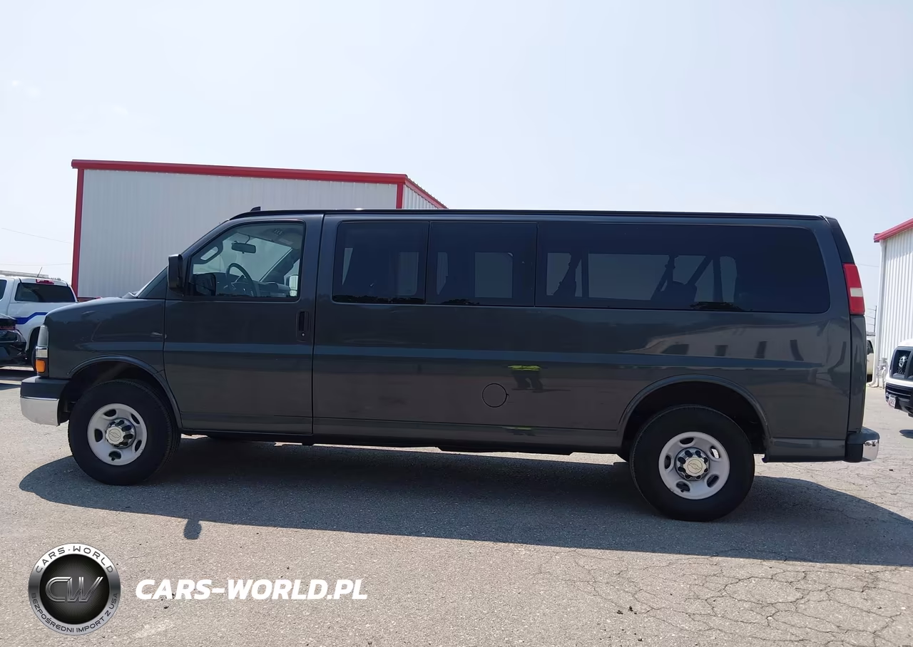2016 Chevrolet Express 3500 Lt VIN:1GAZGPFF9G1253435 - 14