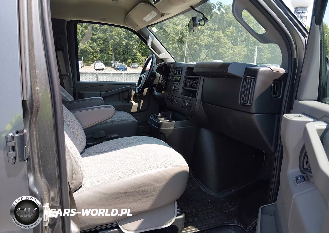 2016 Chevrolet Express 3500 Lt VIN:1GAZGPFF9G1253435 - 5