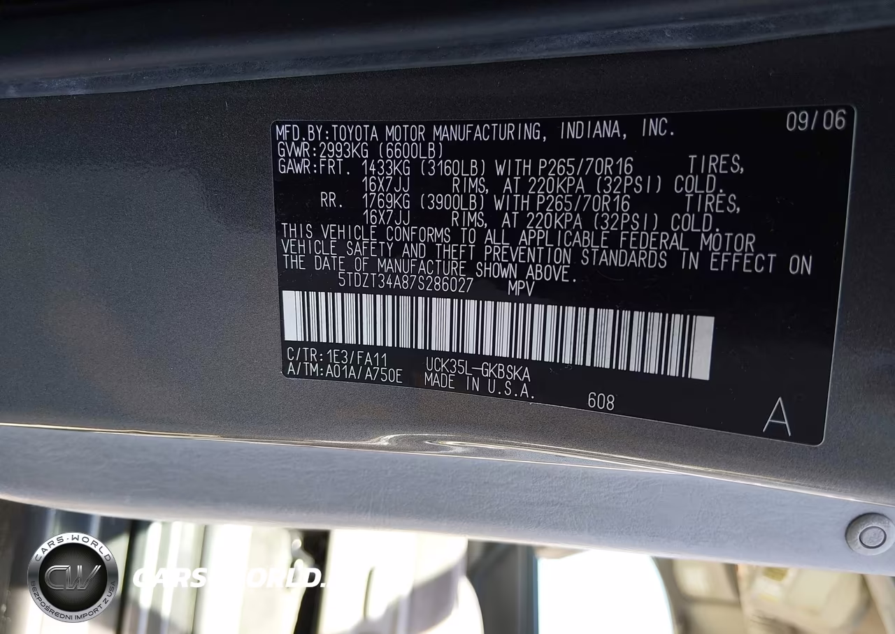 2007 Toyota Sequoia Sr5 VIN:5TDZT34A87S286027 - 9