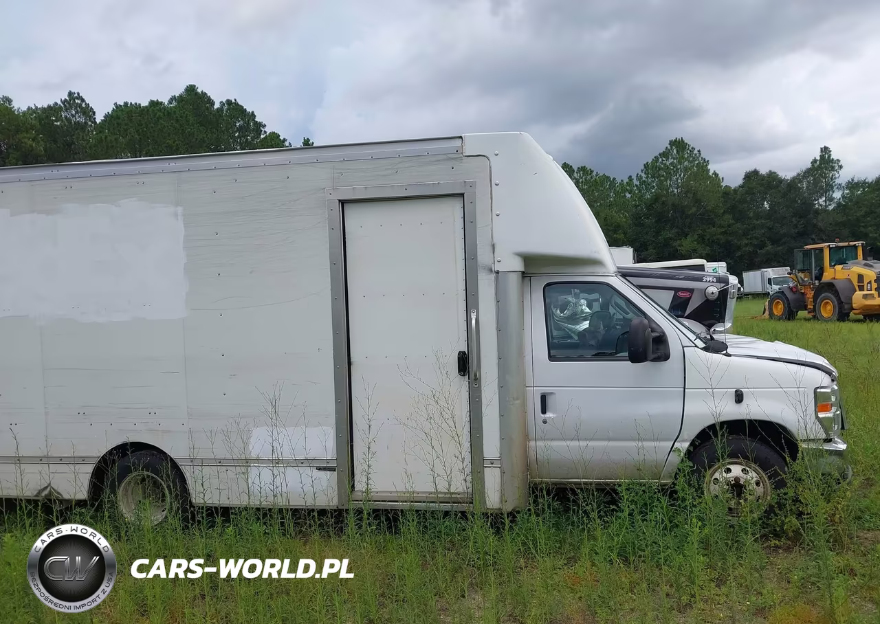 2022 Ford E-Series Cutaway VIN:1FDWE3FN3NDC19918 - 15